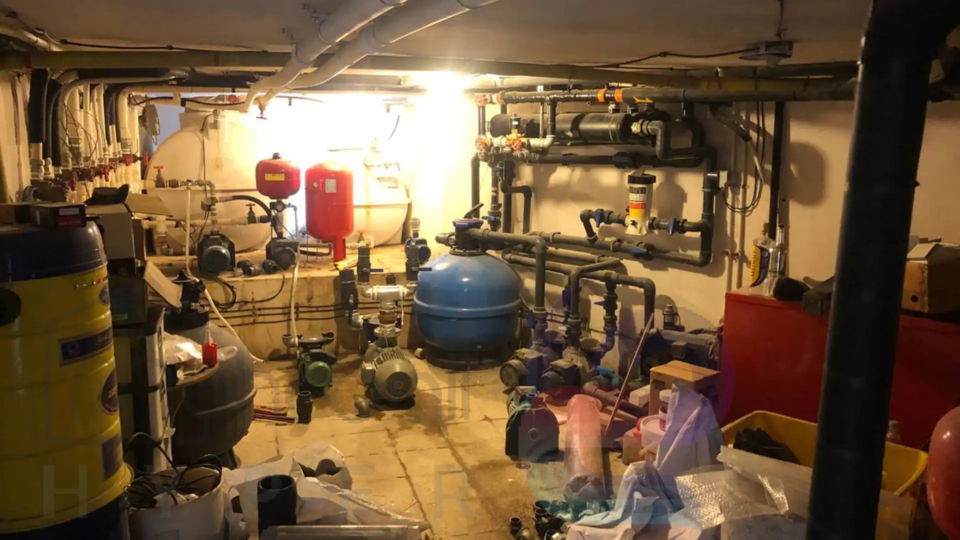 Steps to repair a broken pool heating system
